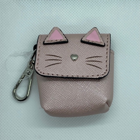 Airpod case - Picture 1 of 1